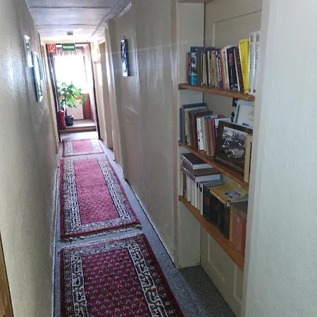 Pensión Zimmervermietung 3*